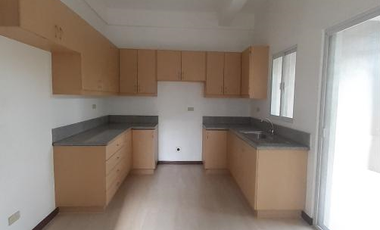 For Sale 3BR Townhouse with CCT Title in Brentville near Brent School