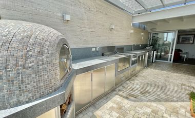 VENTA DE HERMOSO DÚPLEX DE 258M2 EN CHACARILLA – SURCO