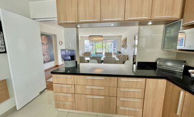 VENTA DE HERMOSO DÚPLEX DE 258M2 EN CHACARILLA – SURCO