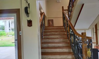 3-storey house in a 5-star resort subdivision in Mactan, Cebu @ P150k a month