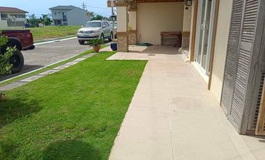 3-storey house in a 5-star resort subdivision in Mactan, Cebu @ P150k a month