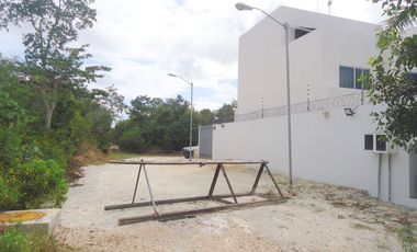 Se Renta Terreno en Cancun 5,000m2 atrás de Santa Fe Plus cerca de Av. Huayacán