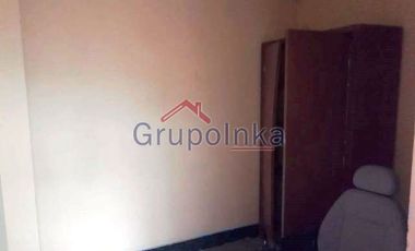 CASA POR REMODELAR  A PRECIO DE TERRENO