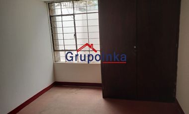 CASA POR REMODELAR  A PRECIO DE TERRENO