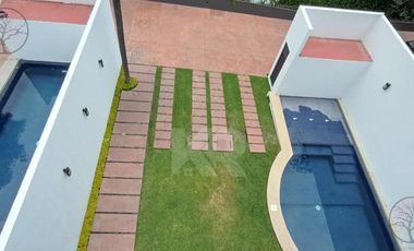CASA NUEVA CON ALBERCA PRIVADA DENTRO DE CONDOMINIO EN DELICIAS CUERNAVACA