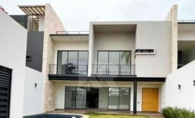 CASA NUEVA CON ALBERCA PRIVADA DENTRO DE CONDOMINIO EN DELICIAS CUERNAVACA