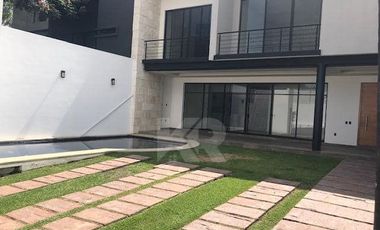CASA NUEVA CON ALBERCA PRIVADA DENTRO DE CONDOMINIO EN DELICIAS CUERNAVACA