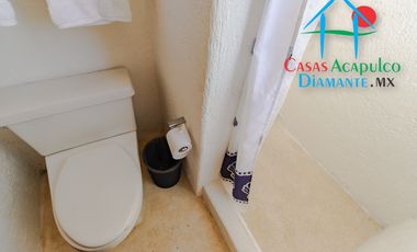 Casa en venta en copropiedad ¡Disfruta de la mitad de la propiedad! Con alberca y vista al mar