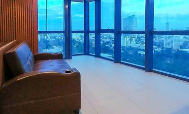 1 Bedroom Condo For Rent in 38 Park Avenue