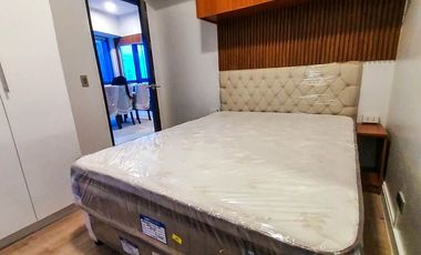 1 Bedroom Condo For Rent in 38 Park Avenue