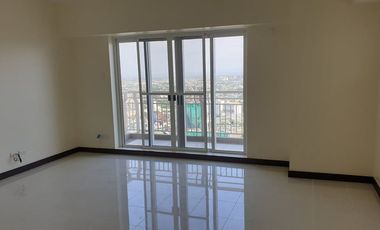 Ready for Occupancy 3 Bedroom Unit with Parking in Lumiere Residences