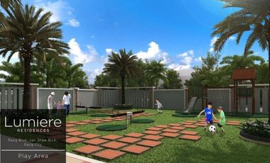 Ready for Occupancy 3 Bedroom Unit with Parking in Lumiere Residences