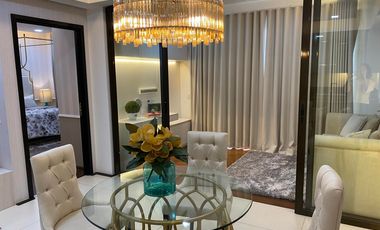 FOR SALE/LEASE CONDO UNIT IN VIRIDIAN GREENHILLS