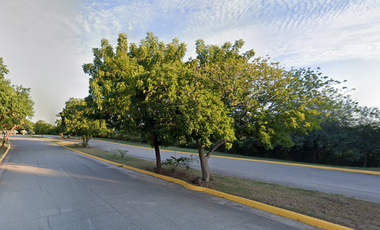 SF  CASA EN VENTA EN EL FRACCIONAMIENTO LOS ENCINOS