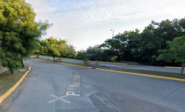 SF  CASA EN VENTA EN EL FRACCIONAMIENTO LOS ENCINOS