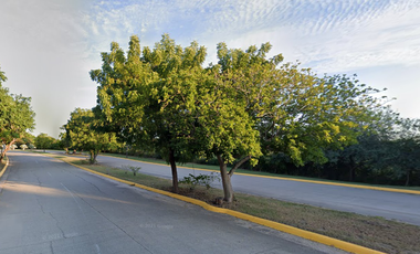 SF  CASA EN VENTA EN EL FRACCIONAMIENTO LOS ENCINOS