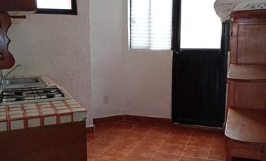 CASA EN CONDOMINIO. BARRIO DE SAN JUAN. QUERETARO