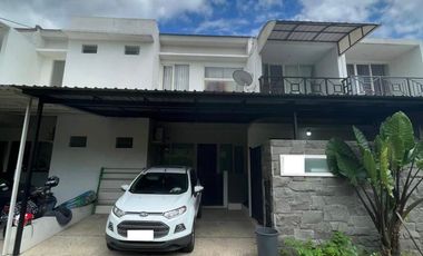 Rumah Minimalis 2lt!  Decasa Residence Lakarsantri