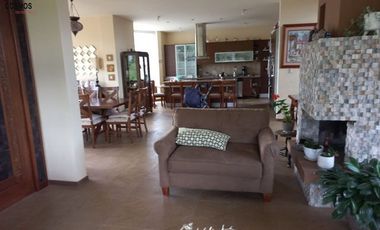 Casa de venta en Otavalo sector Quichinche