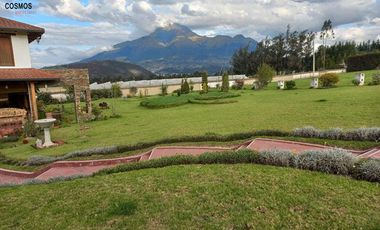 Casa de venta en Otavalo sector Quichinche