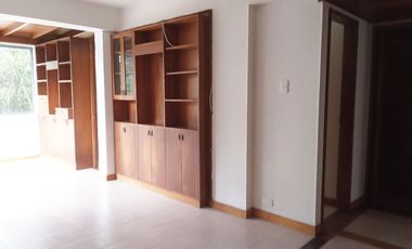 PR19249 Apartamento en arriendo en el sector Loma del Escobero