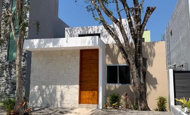 Casa en PRE-VENTA de 2 recamaras en El Encuentro- Playa del Carmen