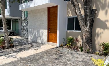 Casa en PRE-VENTA de 2 recamaras en El Encuentro- Playa del Carmen