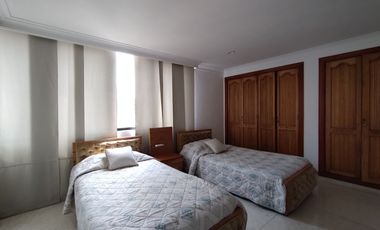 Apartamento amoblado en arriendo en Riomar.