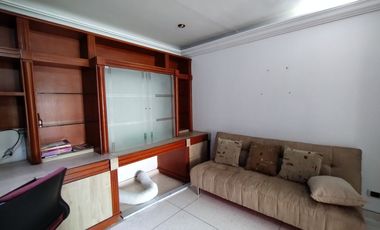 Apartamento amoblado en arriendo en Riomar.