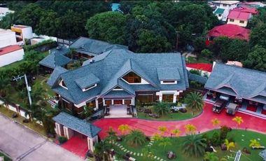 Huge mansion house for sale in angeles city!