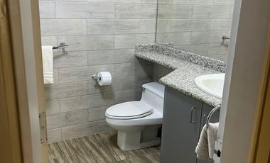 Hilton Colon, Alquilo hermoso departamento amoblado de 3 dorm vista a la piscina