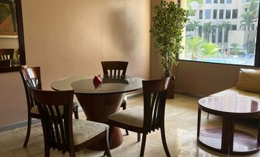 Hilton Colon, Alquilo hermoso departamento amoblado de 3 dorm vista a la piscina