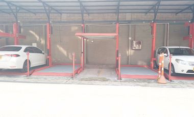 PR18647 Bodega en arriendo en el sector La Esmeralda