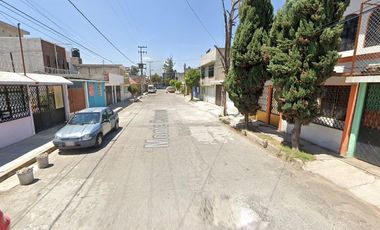 REMATE B. DE CASA EN JARDINES DE MORELOS ECATEPEC DE MORELOS.