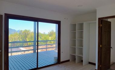 Casa En Condominio Lago Colbún V 1525-C-158-GR-01.24