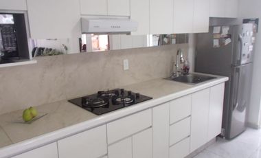 Casa minimalista en venta en Mayorazgos del Bosque, Atizapán de Zaragoza, Estado de México