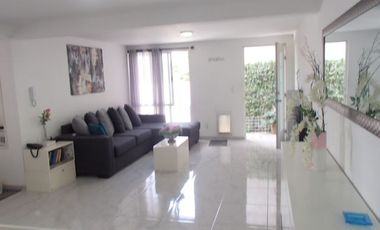 Casa minimalista en venta en Mayorazgos del Bosque, Atizapán de Zaragoza, Estado de México