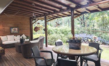 PR15851 Casa en venta en el sector Lomas de los Gonzales, Medellin