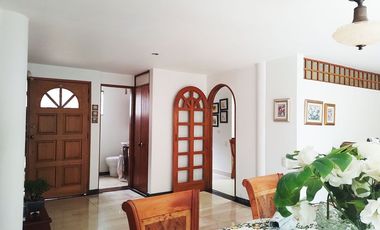 PR15851 Casa en venta en el sector Lomas de los Gonzales, Medellin