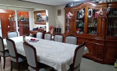 CASA EN VENTA, COLONIA LA MERCED, TOLUCA CENTRO