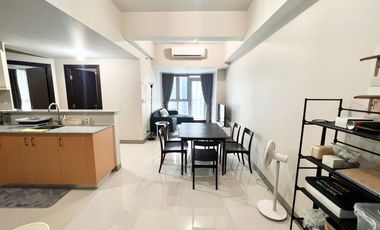 GOOD DEAL Rush Sale! Uptown Parksuites 2 Bedroom For Sale! Near Uptown Ritz, Grand Hyatt Uptown Mall The Suites Horizon East Gallery Place West Gallery Place - CONDO For Sale in BGC