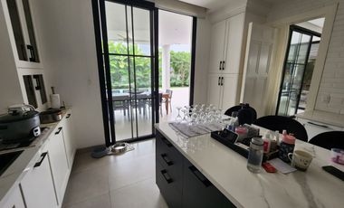 Isla Mocoli, Alquiler de Hermosa Casa Amoblada con Piscina