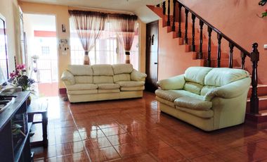 Bellísima casa con excelentes acabados, 3 rec. Col. Niños Héroes, Xalapa, Ver.