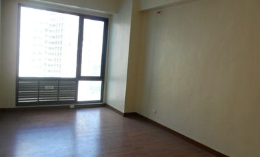 For Rent Affordable Studio with Parking in Eastwood City