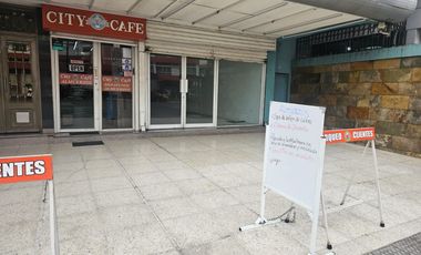 Alquiler de un local comercial en la avenida del Periodista, Nueva Kennedy frente a la Clínica Kennedy y el Policentro