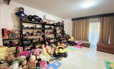 Mansion In South Green Heights Village Muntinlupa For Sale |Fretrato ID:RC373