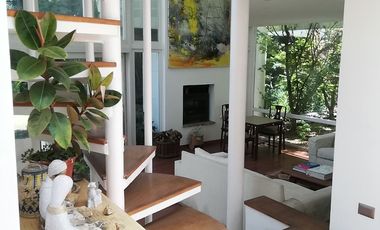 Cuando La Arquitectura Es Un Lujo, En Pasaje Privado