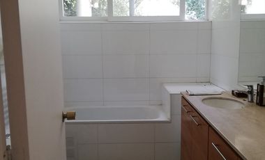 Cuando La Arquitectura Es Un Lujo, En Pasaje Privado