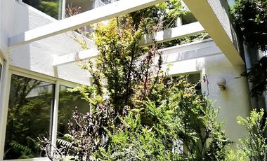 Cuando La Arquitectura Es Un Lujo, En Pasaje Privado