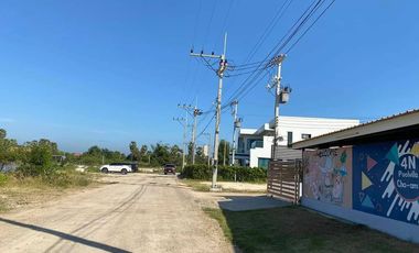 Vacant land, Khlong Thian, Cha-am, price 1,800,000 baht per 1,600 Square meter.